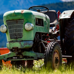 Registration Open for 2024 Tractor Restoration Competition